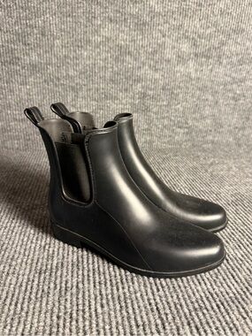 A New Day Black Chelsea Rain Boots Size 7